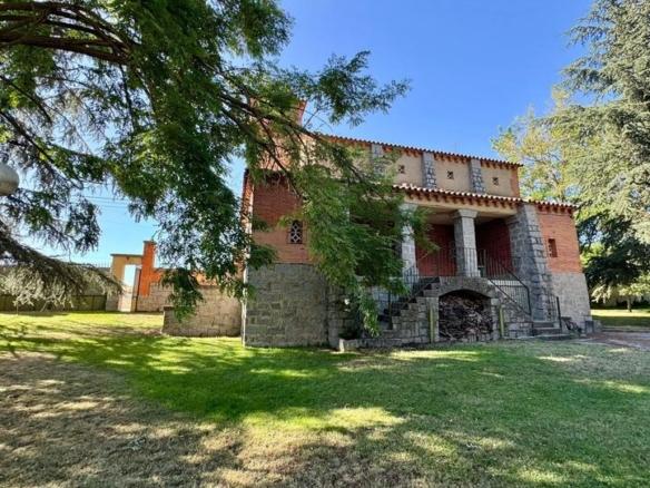 Industrial building for sale on Ctra. de Arevalo, Ermita de la Pilarcita, 19, Rural Area
