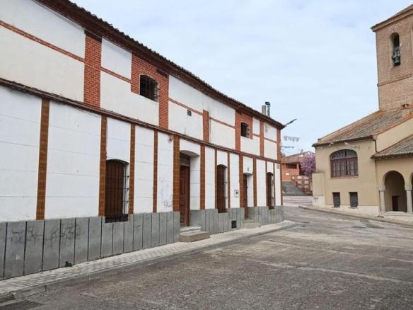House or villa for sale in Fuente de Santa Cruz