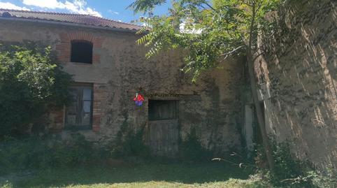 House or villa for sale in Navafría
