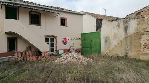 House or chalet for sale in Dobate, 4, Bernardos