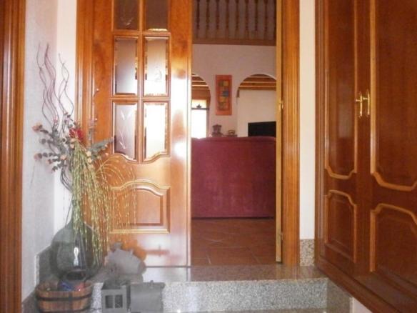 House or villa for sale in Abades
