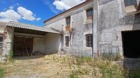 House or villa for sale on Calle Real, 28, Olombrada