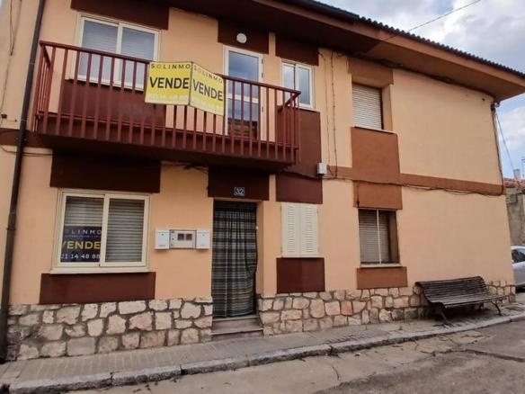 Apartment for sale on Calle Ramon Cajal, 32, Lastras de Cuéllar