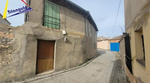 House or villa for sale in Aguilafuente