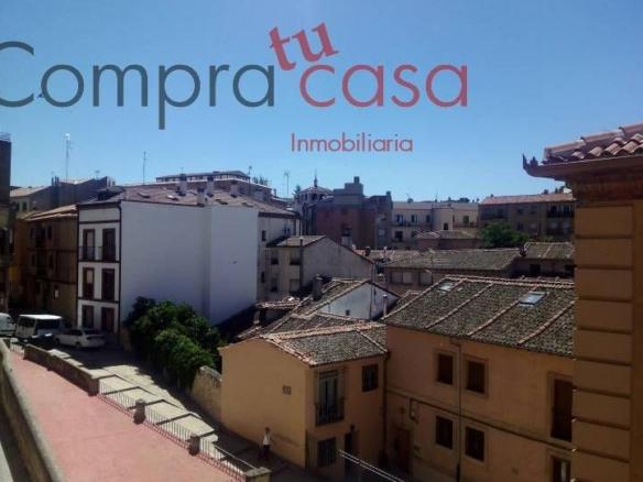 Duplex for sale in Centro
