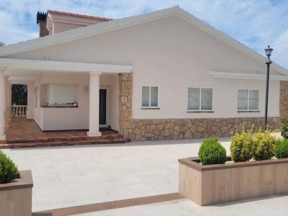 House or villa for sale on Calle Castejón, 4, Otero de Herreros