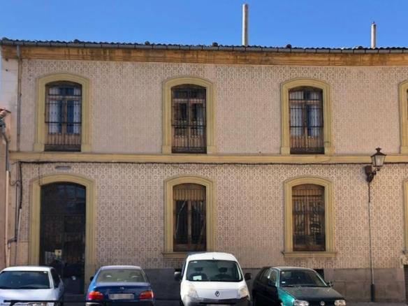 Building for sale in Plaza la Merced, Plaza Mayor – San Agustín