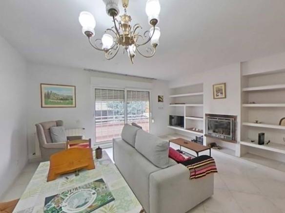 House or villa for sale in El Espinar village