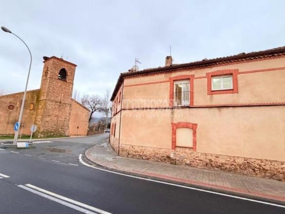 Apartment for sale in Torrecaballeros