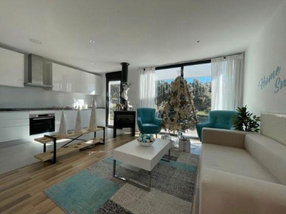 Townhouse for sale in Los Angeles de San Rafael