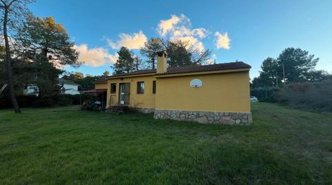 House or villa for sale on Calle de Los Lirios, 66, Marugán
