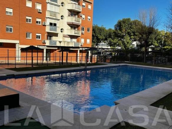 Apartment for sale on Avenida de Europa