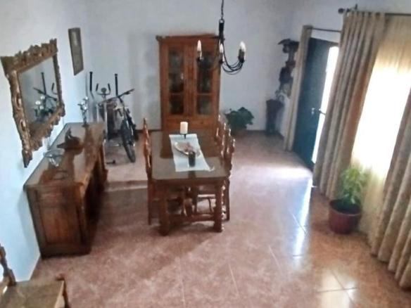 House or villa for sale in Burguillos