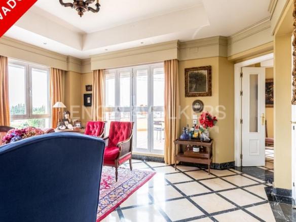 Penthouse for sale in Bami – La Estrella