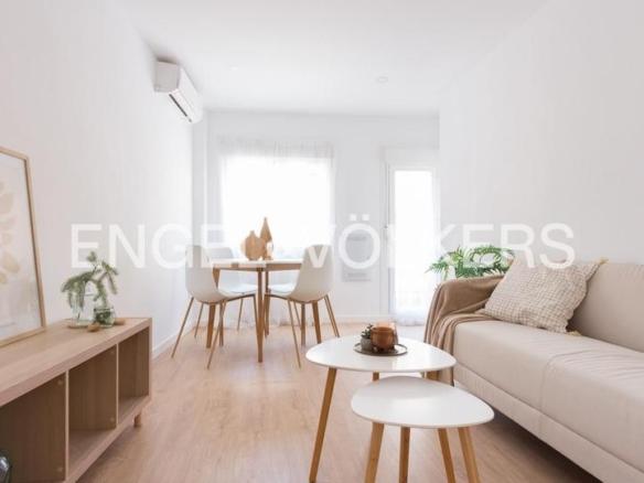 Apartment for sale in Triana East