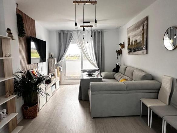 Apartment for sale in Gines