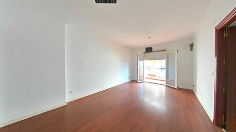 Apartment for sale in Arroyo del Espejo, Salesianos