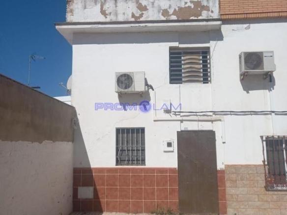 House or villa for sale in Padre Manjón, Coria del Río