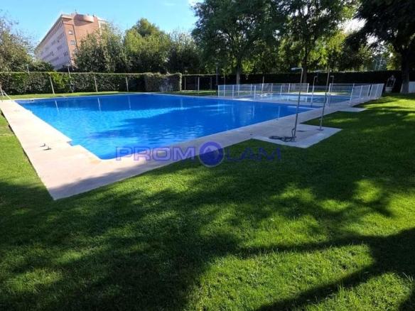 Ground floor apartment for sale in La Moraleja, Urbadiez – Entrepuentes