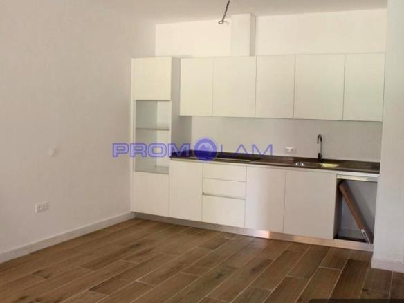 Ground floor apartment for sale in La Moraleja, Urbadiez – Entrepuentes