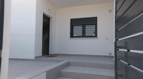 Townhouse for sale on Hernán Cortes Street, Salteras