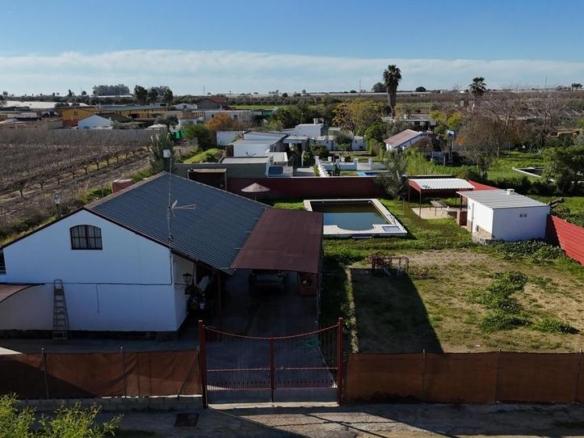 Rustic property for sale in Los Palacios y Villafranca