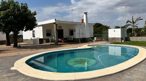Rustic property for sale in Los Palacios y Villafranca