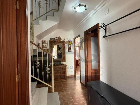 House or villa for sale in Los Palacios y Villafranca