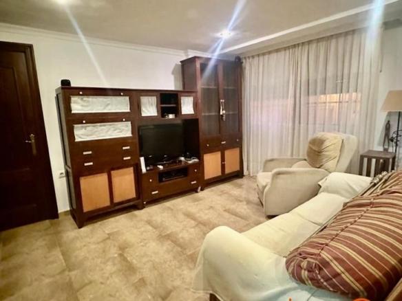 Apartment for sale in Lora del Río