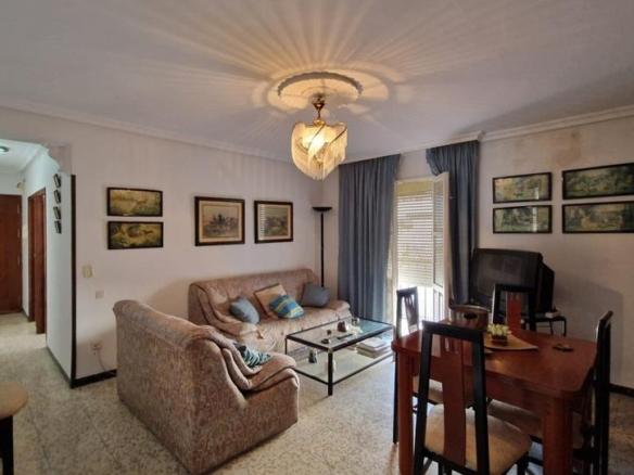 Apartment for sale in Lora del Río