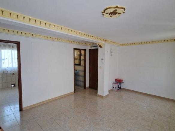 Apartment for sale in Lora del Río