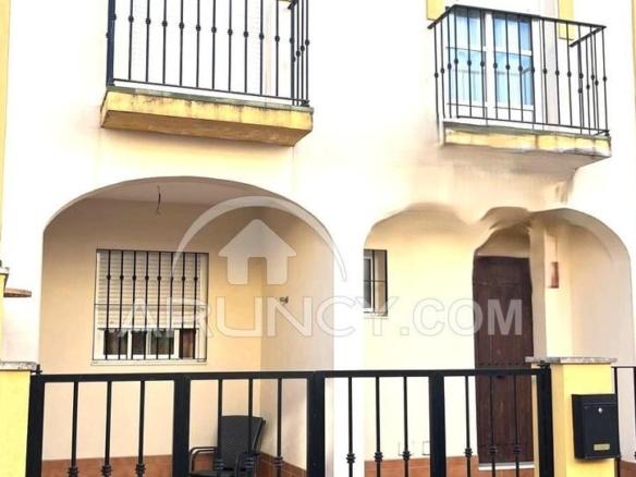 Townhouse for sale in Bellavista