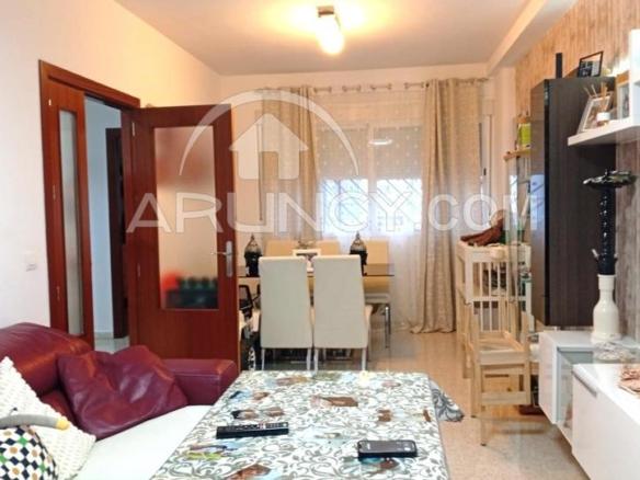 House or villa for sale in the city center