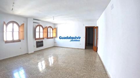Apartment for sale on Calle Rodrigo de Triana, Triana Old Town