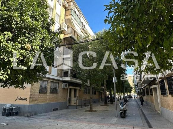 Apartment for sale in El Torrejón – El Cerezo