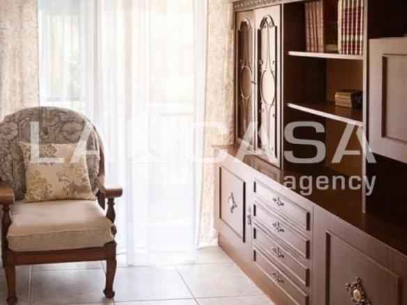 Apartment for sale on Coral Street, El Torrejón – El Cerezo