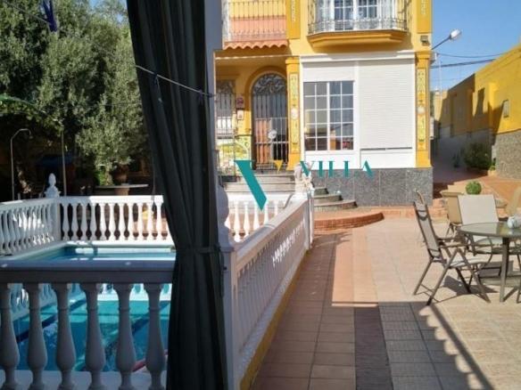 House or villa for sale in Nueva Alcalá