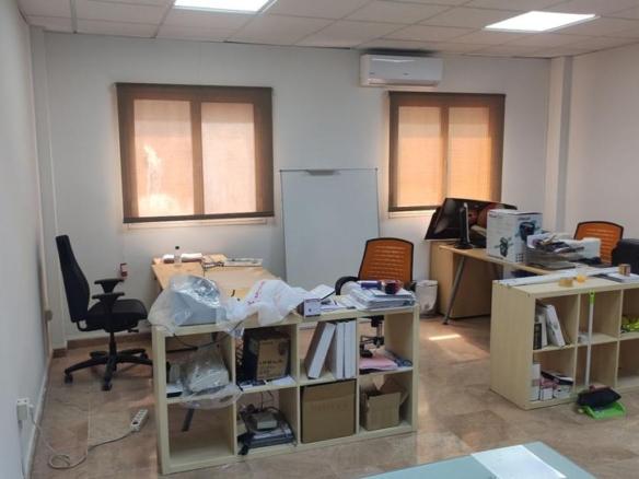 Office for sale in Exposition, Pisa