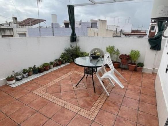 House or villa for sale on Calle de las Bordadoras, 26, Centro – Doña Mercedes
