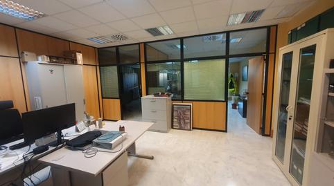 Office for sale in Triana Oeste