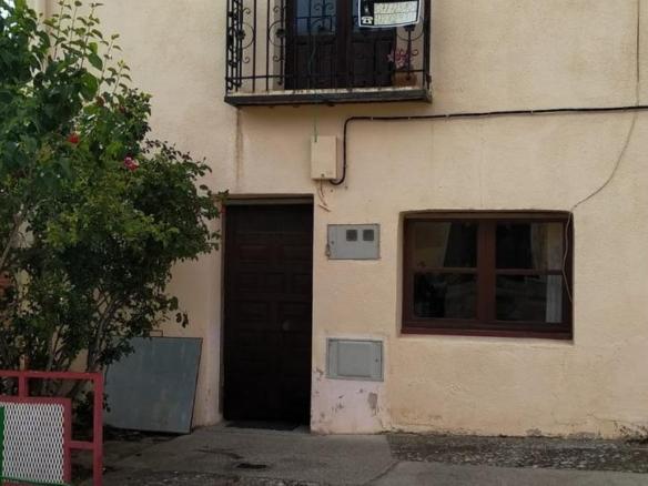 House or villa for sale in Fuentepinilla