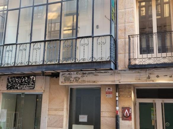 Commercial premises for sale at Calle el Collado, 10, Centro