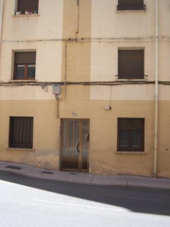 Commercial premises for sale at Calle Venerable Carabantes, 16, Calaverón – Pajaritos