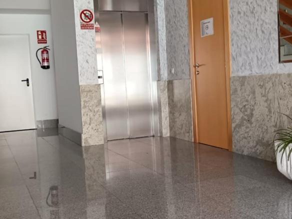 Apartment for sale on Calle Miguel Delibes, 7, Almazán