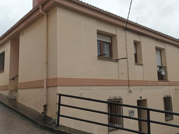 House or villa for sale in San Leonardo de Yagüe