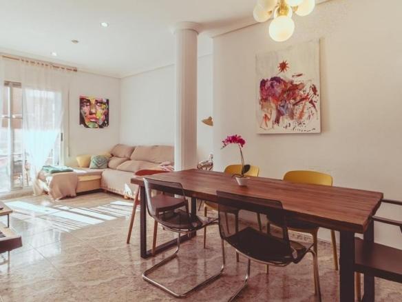 Apartment for sale in Valletes – Xiribecs
