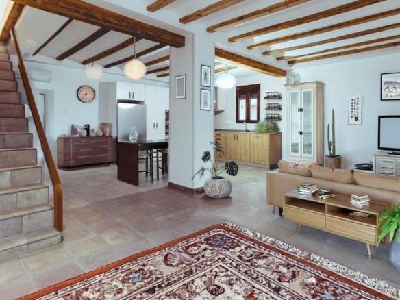 Townhouse for sale in Santa Bàrbara