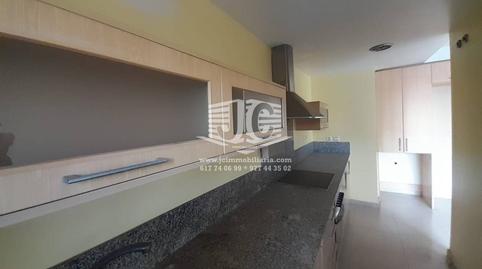 Apartment for sale on Camp Street, North
