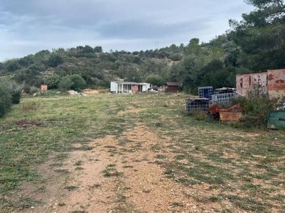 Rustic property for sale in Urbanitzacions