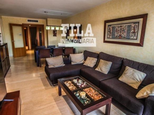 Penthouse for sale in Josep Pla, L’Estany